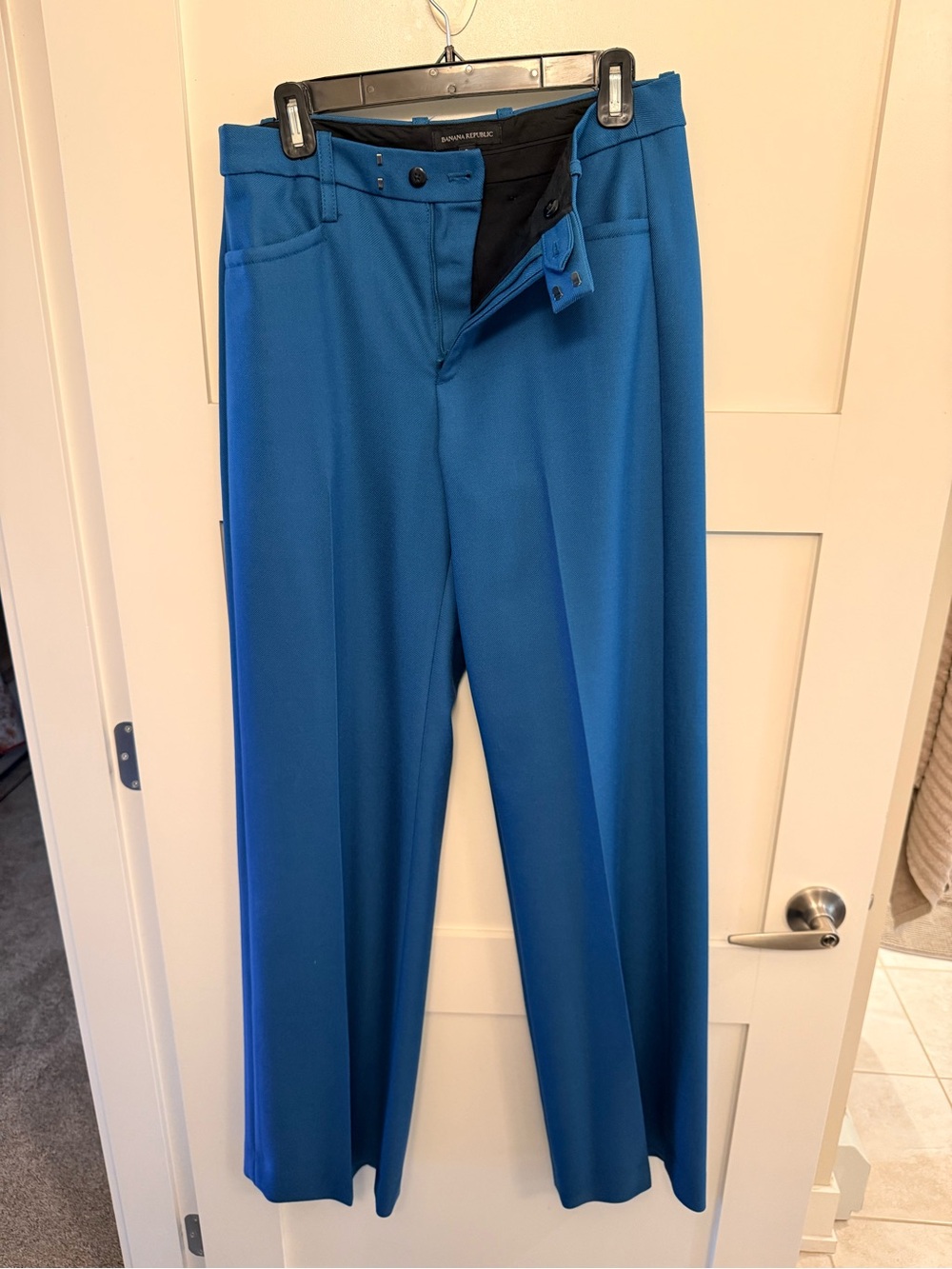 Tall Wide-Leg Banana Republic 100% Wool Trousers - Picture 6 of 8